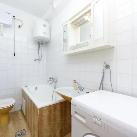 דירה Botica- Double With Balcony And Sea View מליני