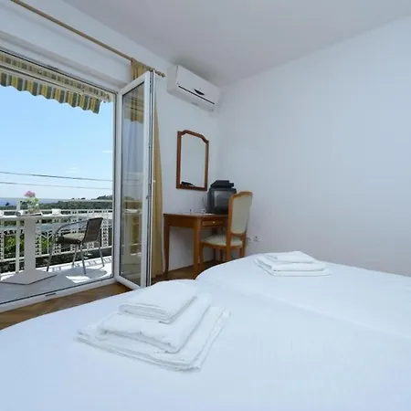 דירה Botica- Double With Balcony And Sea View מליני